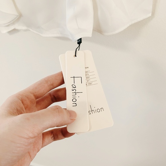 White romantic v neck ruffle blouse - Picture 10 of 10